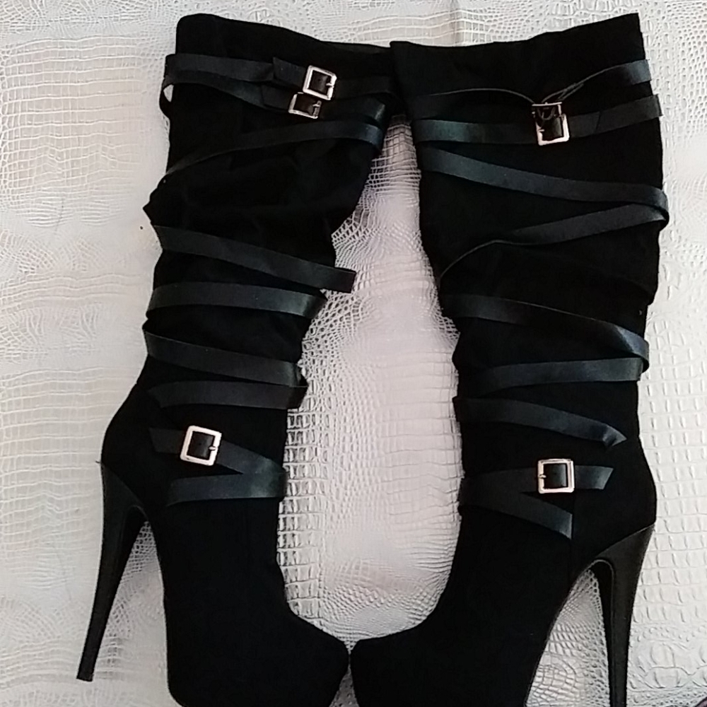 Black Boot Heels